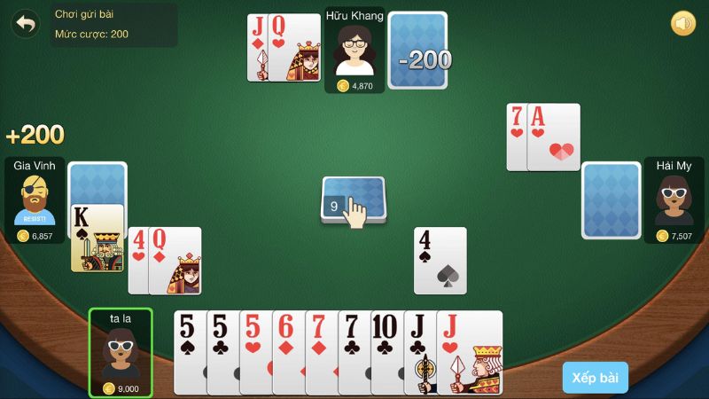 Người chơi cần thu thập bài để tạo phỏm và giành chiến thắng